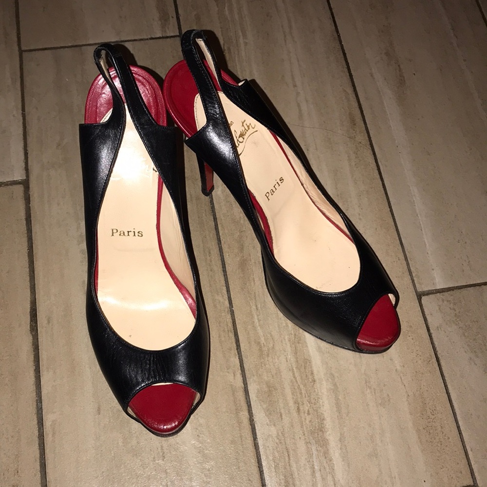 Black Leather Christian Louboutin Heels 🖤👠